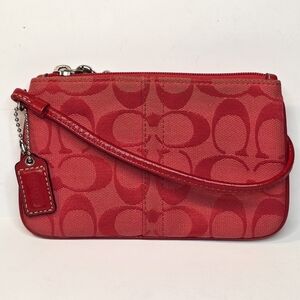 Coach Wristlet True Red Signature Monogram Mini Bag Wallet Fashion Accessories